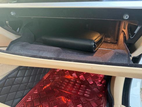 Used 2014 BMW 535d xDrive image 37