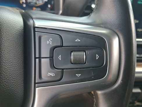Used 2025 Chevrolet Silverado 1500 LT AWD/4WD image 23
