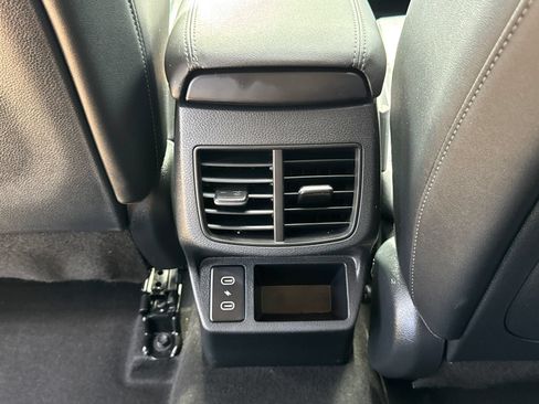 Used 2024 Kia Seltos EX AWD/4WD image 23