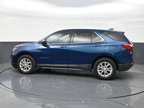 Used 2020 Chevrolet Equinox LT FWD image 2