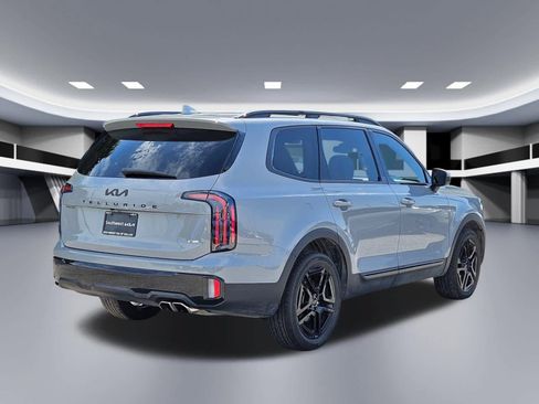 Used 2025 Kia Telluride EX X-Line AWD/4WD image 5