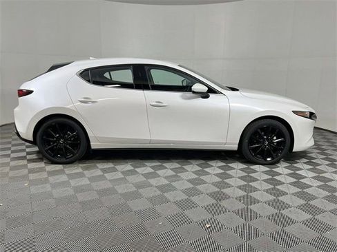 New 2026 MAZDA MAZDA3 2.5 S Hatchback w/ Premium Pkg image 9