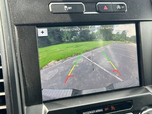 Used 2018 Ford F150 XL w/ Equipment Group 101A Mid AWD/4WD image 17