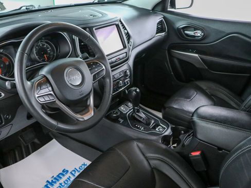 Used 2021 Jeep Cherokee Latitude Lux w/ Comfort/Convenience Group AWD/4WD image 23