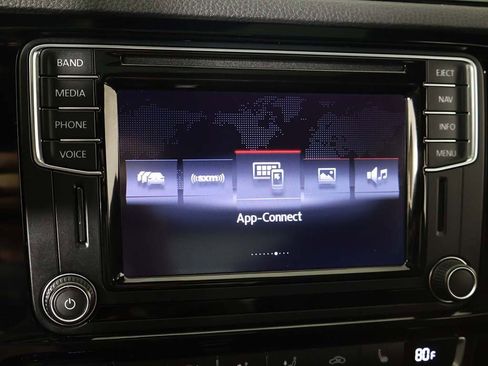 Used 2017 Volkswagen Jetta GLI image 48