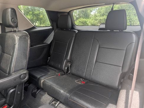 Used 2018 Chevrolet Traverse Premier AWD/4WD image 6