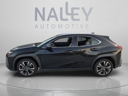 Used 2024 Lexus UX 250h FWD image 2