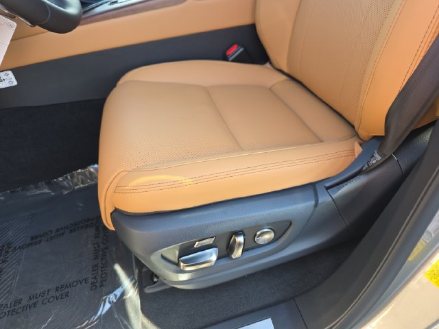 New 2026 Lexus LX 600 4WD w/ Luxury Package image 31