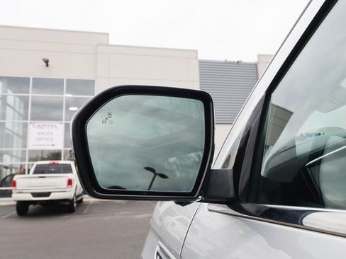 Used 2018 Lincoln Navigator L Black Label image 38