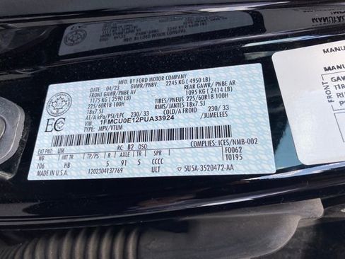 Used 2023 Ford Escape SE image 23