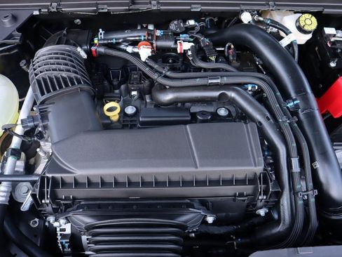 New 2025 Ford Maverick Lobo image 18