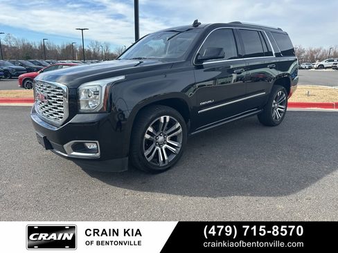 Used 2018 GMC Yukon Denali w/ Denali Ultimate Package image 2