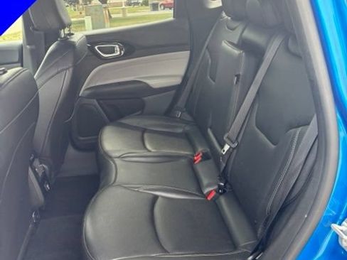 Used 2025 Jeep Compass Limited AWD/4WD image 27