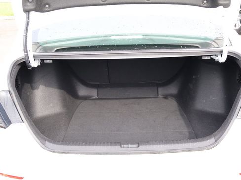 Certified 2023 Honda Accord EX image 15