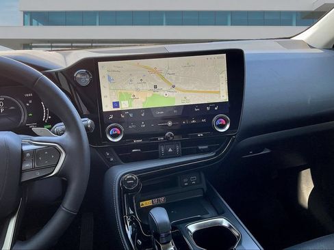 Used 2024 Lexus NX 350h AWD w/ Vision Package image 9