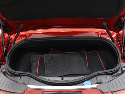 Used 2024 Jaguar F-TYPE R image 42