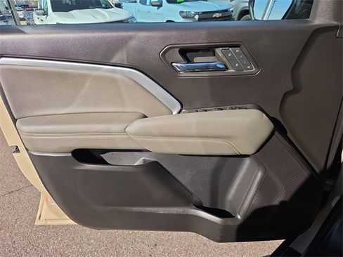 Used 2023 Chevrolet Colorado ZR2 w/ ZR2 Convenience Package III image 17