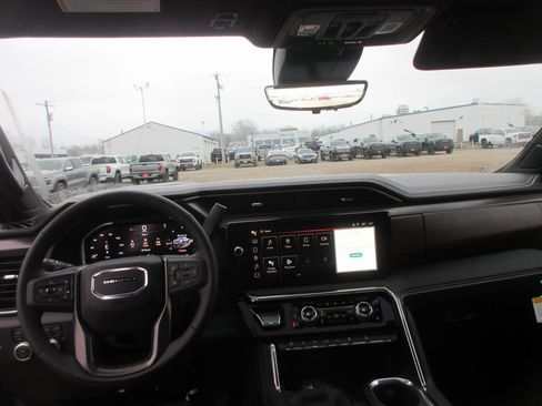 New 2026 GMC Sierra 2500 Denali Ultimate image 17