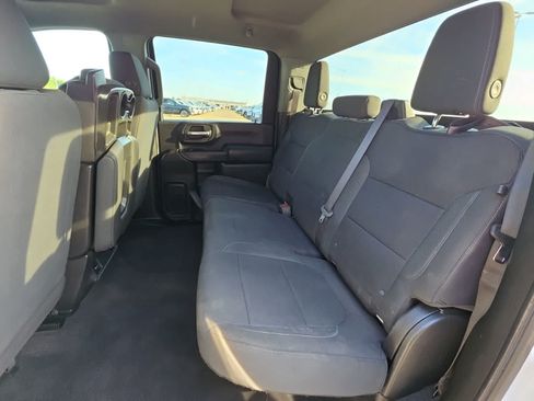 Used 2023 Chevrolet Silverado 2500 LT AWD/4WD image 31