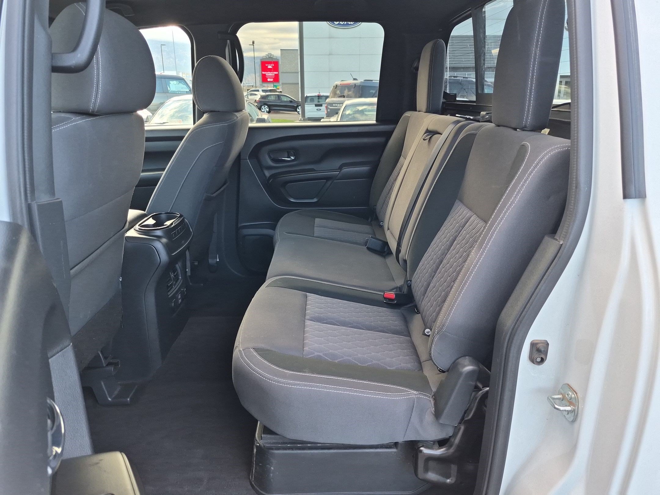 Used 2023 Nissan Titan SV w/ SV Convenience Package AWD/4WD image 29
