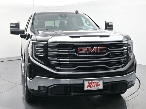 New 2026 GMC Sierra 1500 SLT w/ SLT Premium Plus Package image 19