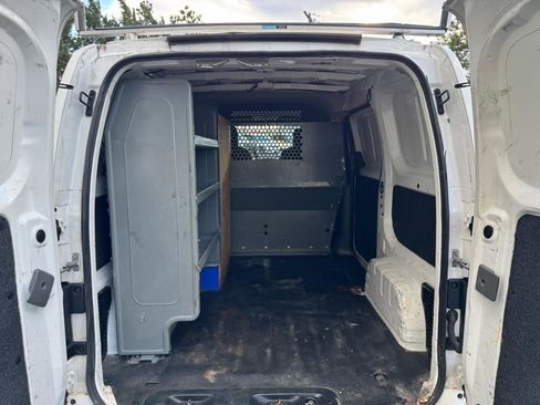 Used 2020 Nissan NV200 SV image 14