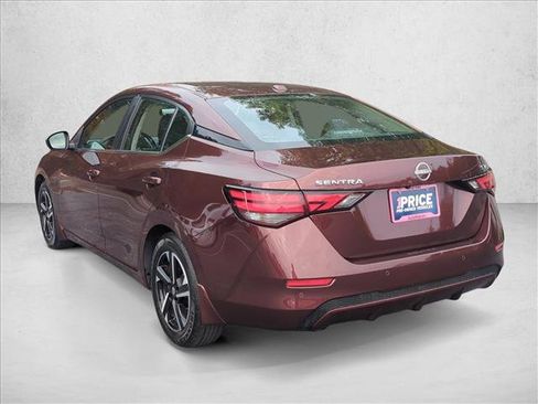Used 2024 Nissan Sentra SV image 8