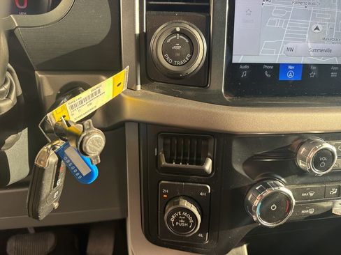 Certified 2024 Ford F150 XLT w/ Mobile Office Package image 22