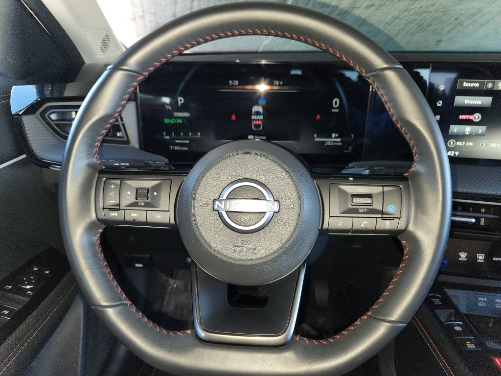 Certified 2025 Nissan Kicks SR FWD image 24