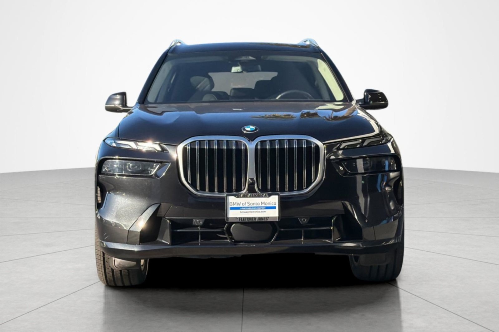 Used 2024 BMW X7 xDrive40i AWD/4WD image 8