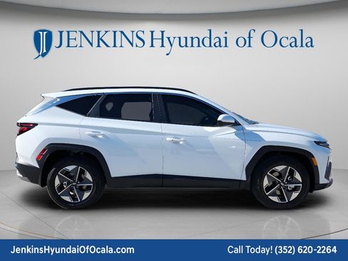 New 2026 Hyundai Tucson SEL FWD image 17