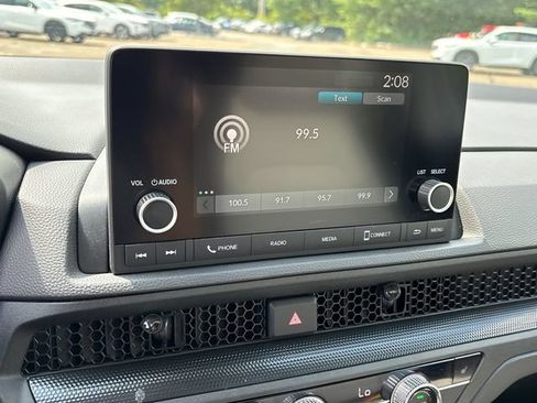 Used 2025 Honda CR-V EX image 18