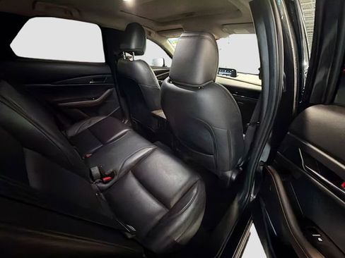 Used 2021 MAZDA CX-30 2.5 Turbo w/ Premium Plus Pkg image 28