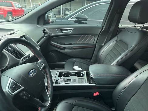 Used 2020 Ford Edge ST-Line image 13