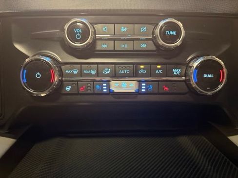 Used 2024 Ford F450 Limited w/ FX4 Off-Road Package AWD/4WD image 22
