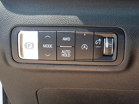 Used 2025 GMC Terrain Elevation AWD/4WD image 14