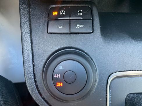 Used 2022 Ford Ranger XLT w/ Equipment Group 301A Mid image 27