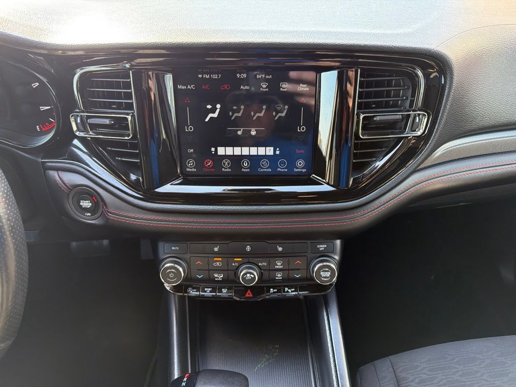 Used 2023 Dodge Durango GT AWD/4WD image 27