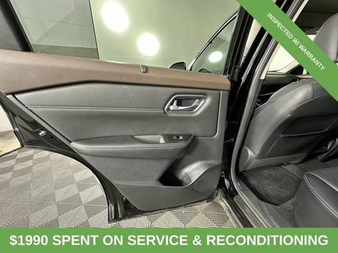 Used 2021 Nissan Rogue Platinum FWD image 15
