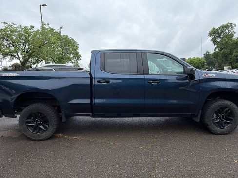 Used 2021 Chevrolet Silverado 1500 LT Trail Boss w/ Convenience Package II AWD/4WD image 4