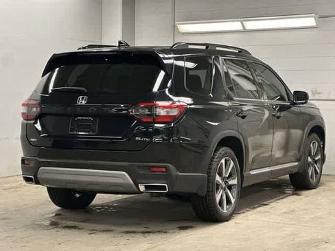 Used 2023 Honda Pilot Elite image 34