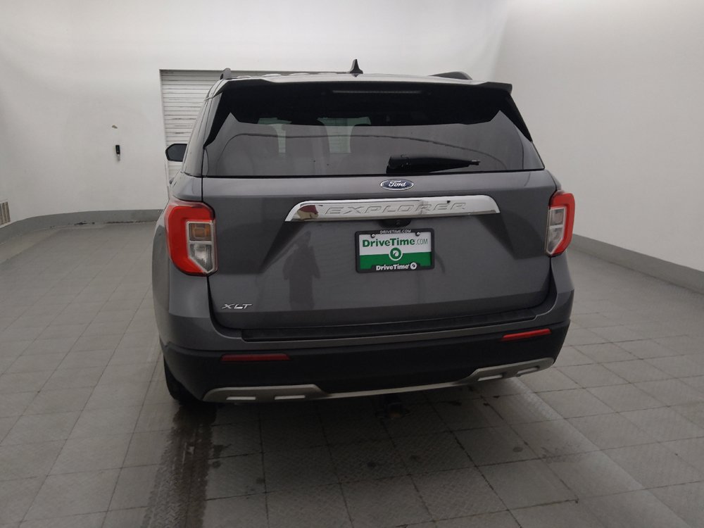 Used 2021 Ford Explorer XLT w/ Equipment Group 202A RWD image 6