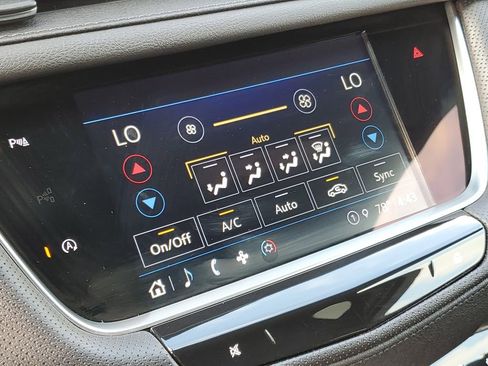 Used 2024 Cadillac XT5 Luxury w/ LPO, Floor Liner Package image 20