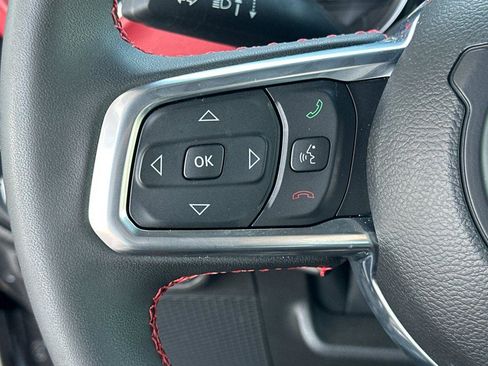 Used 2023 Jeep Wrangler Unlimited Rubicon 4xe image 27