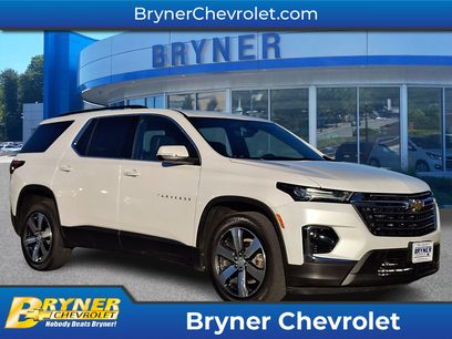 Used 2023 Chevrolet Traverse LT w/ LT Premium Package