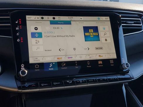 New 2026 Jeep Grand Wagoneer Limited image 30