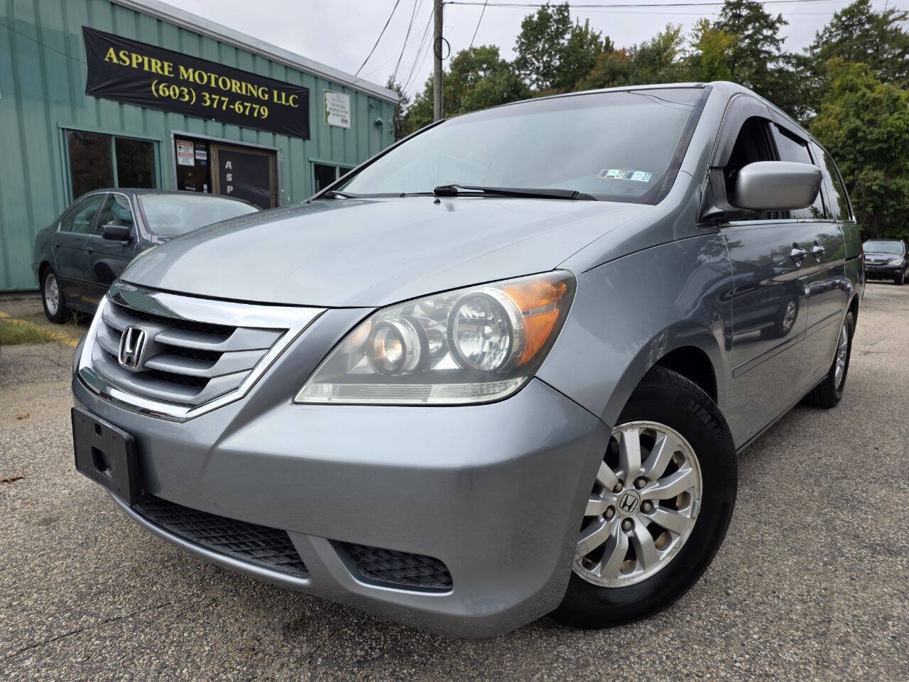 Used 2010 Honda Odyssey EX-L image 2