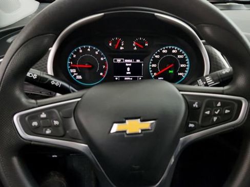 Used 2022 Chevrolet Malibu LT image 14