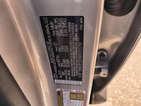 Certified 2024 Hyundai Tucson Limited FWD image 32