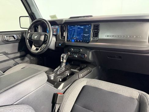 Used 2025 Ford Bronco Big Bend AWD/4WD image 14
